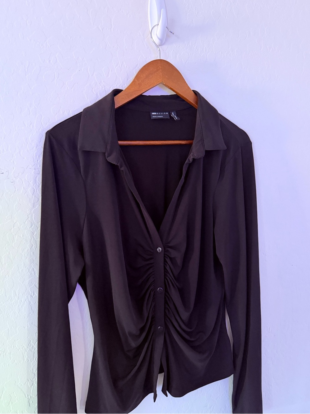 ASOS DESIGN Black‎ Ruched Button Front Collared Top Size US 16 - Picture 2 of 6